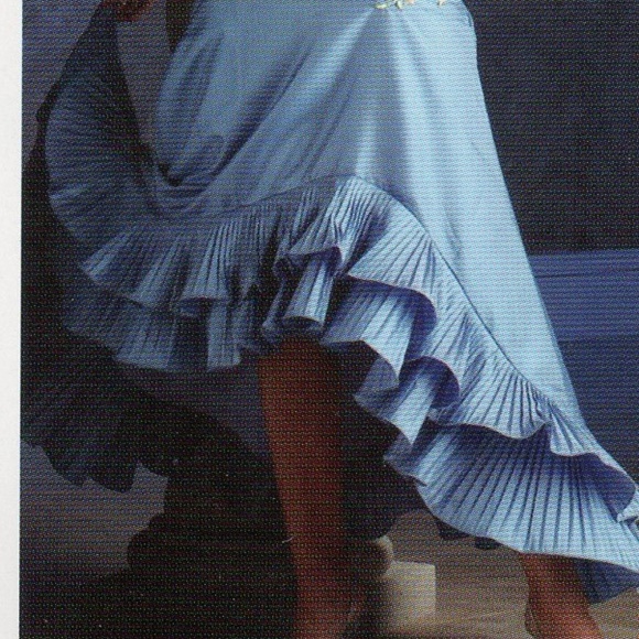 Dress - Picture 3 of 3